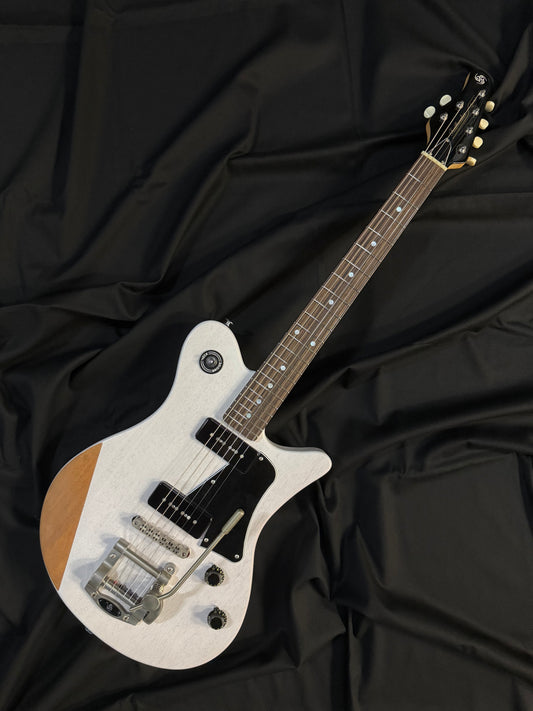 OOPEGG Limited Edition Trailbreaker Special w. G5 Vibrato + JM Singlecoil / White Blonde