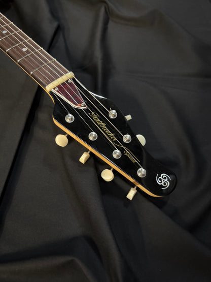 OOPEGG Limited Edition Trailbreaker Special w. G5 Vibrato + P90 / Limed Mahogany