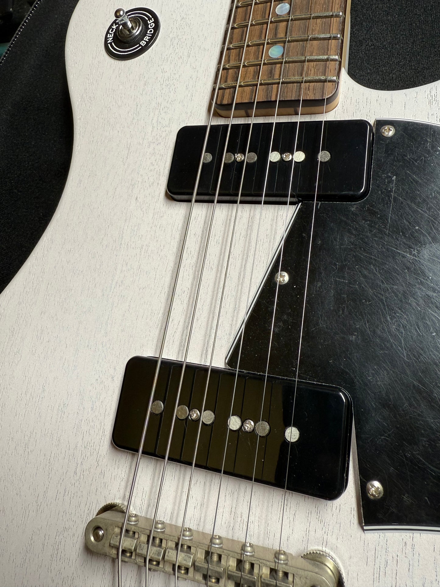 OOPEGG Limited Edition Trailbreaker Special w. G5 Vibrato + JM Singlecoil / White Blonde