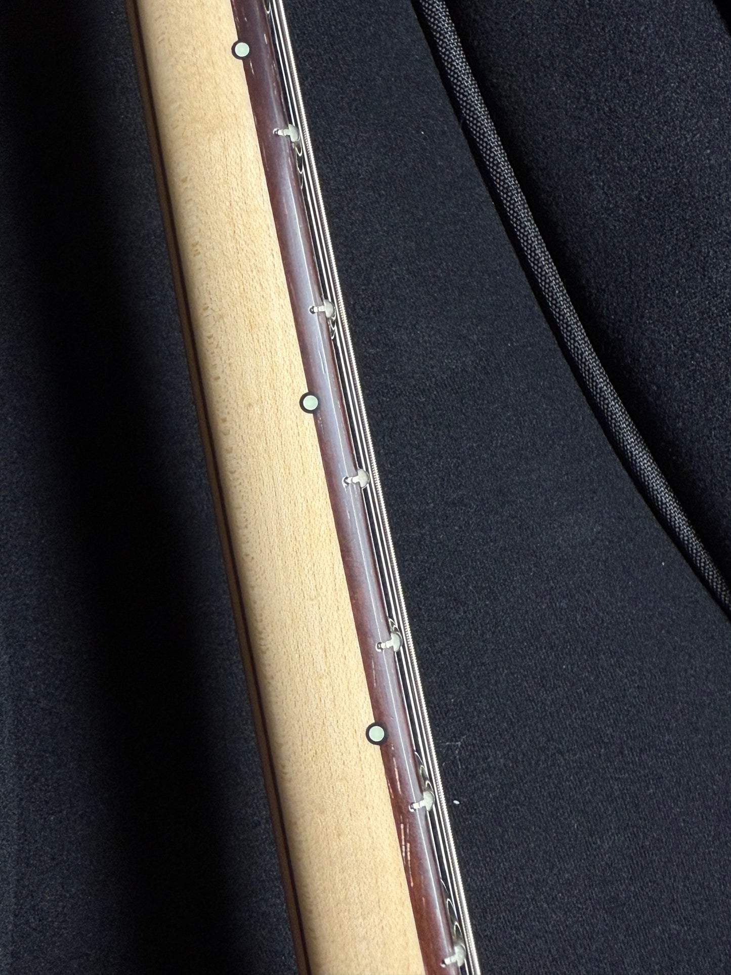 OOPEGG Limited Edition Trailbreaker Special w. G5 Vibrato + Mini Humbucker / White Blonde
